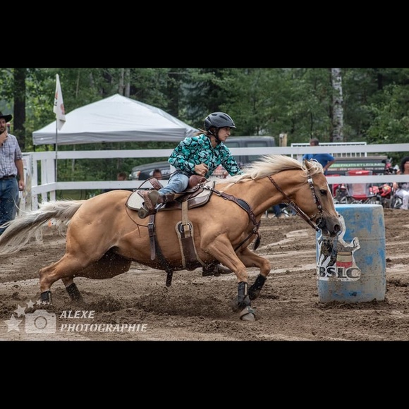 Meet your Posher, Patricia - Picture 4 of 5